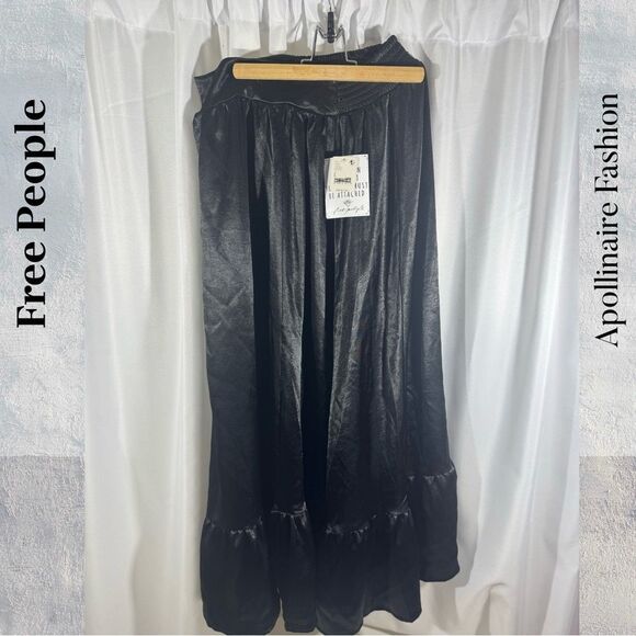 Free People Pretty Daze Silky Black Maxi Skirt Large NWT - Picture 2 of 4